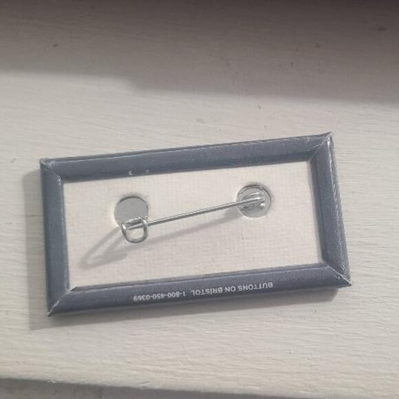 Minnesota Historical Society Lapel Pin Badge - Picture 3 of 4